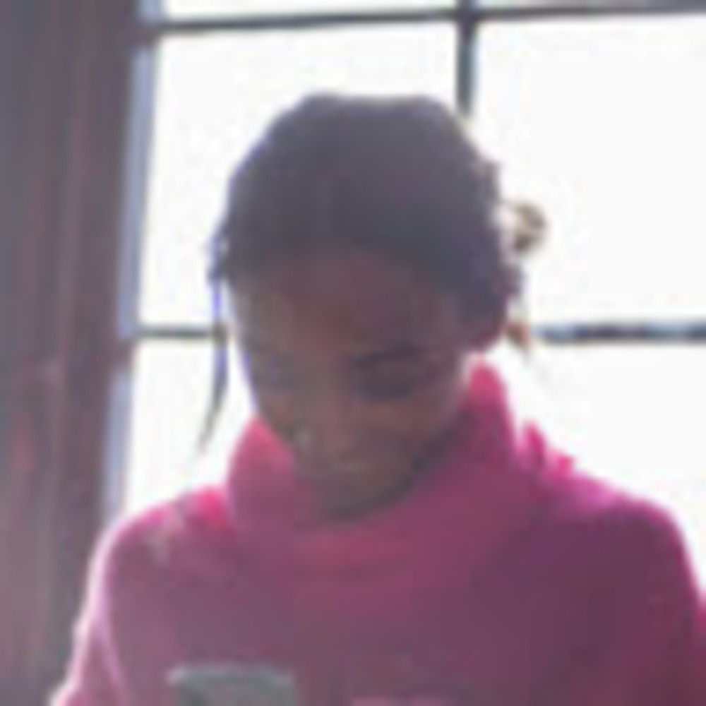 Meet your Posher, Courtney